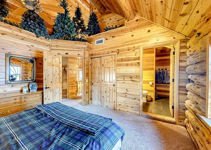 Piney Knoll Holiday home